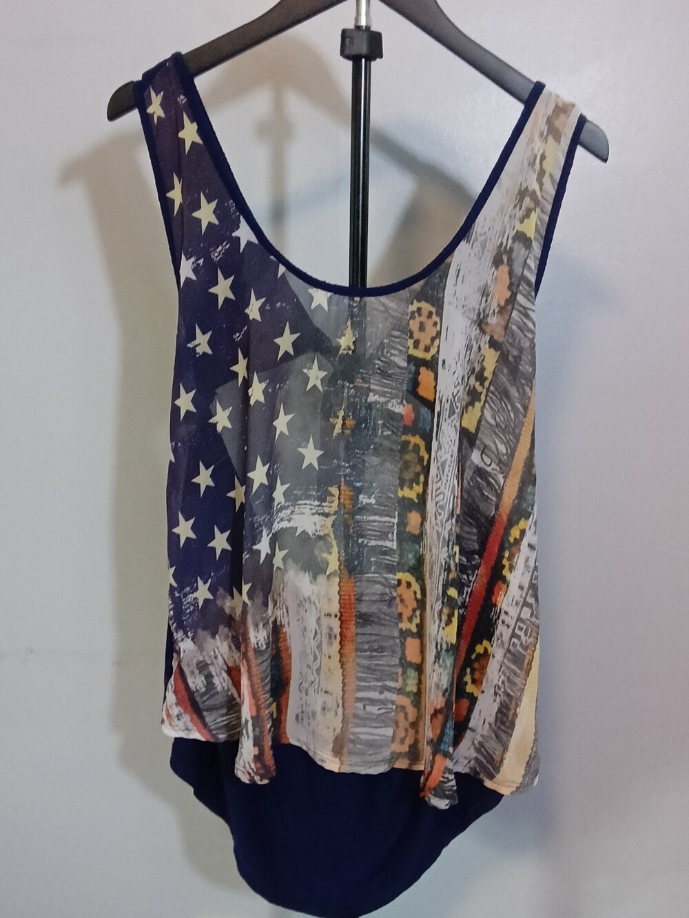 rue21 Distressed American Flag Mixed Media Open Back Tie Tank Top Size Large